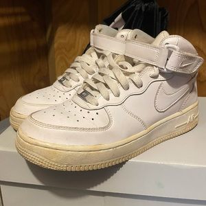 Air Force 1 Mid (used)